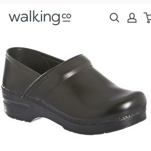 DANSKO | Black Professional Leather Clog